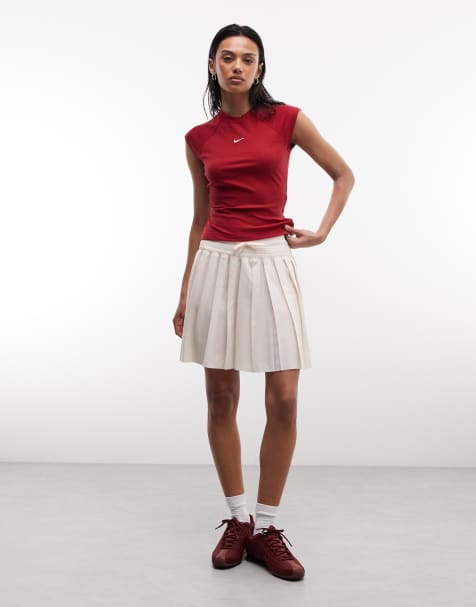 Nike - Minifalda color crema plisada  - view 1