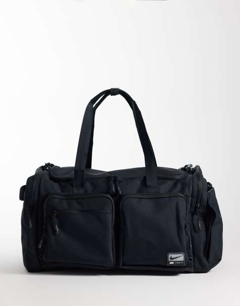 Nike – Mittelgroße Utility-Beuteltasche in Schwarz - view 1
