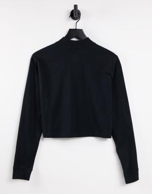 nike long sleeve turtleneck