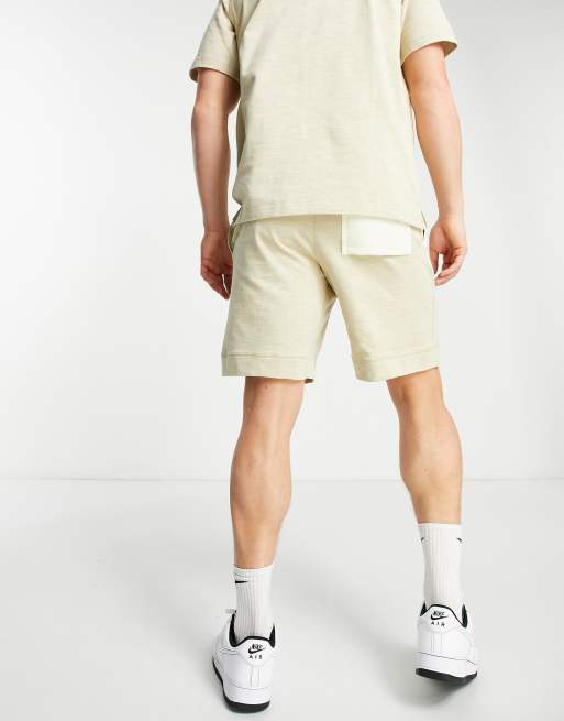 Nike modern essential sales shorts