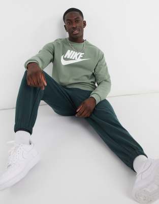 nike crewneck fleece sweatshirt