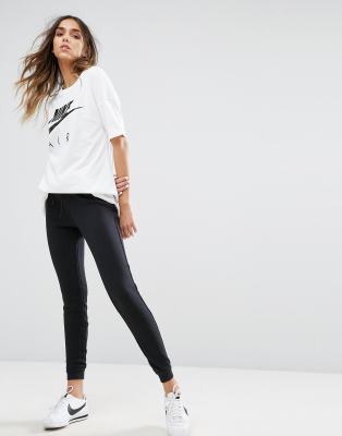 Nike | Shop Nike for t-shirts, sportswear and trainers | ASOS