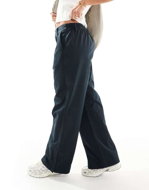 Nike MSC twill wide leg trousers in black