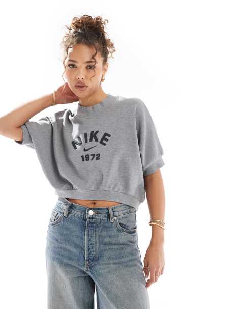 Nike MSC fleece cropped t-shirt in grey - view 1