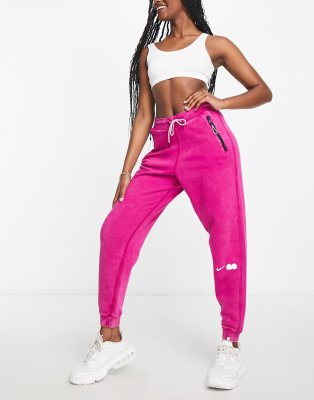 Nike Plus Club fleece joggers in soft pink