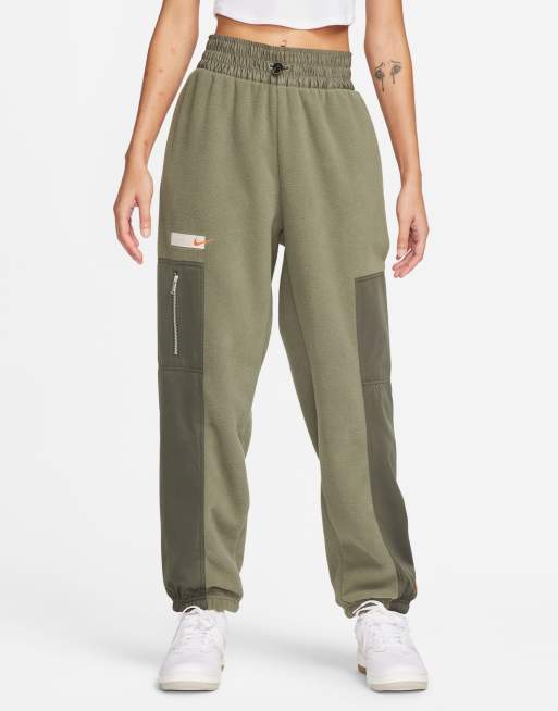 Nike New City Utility sweatpants in khaki green