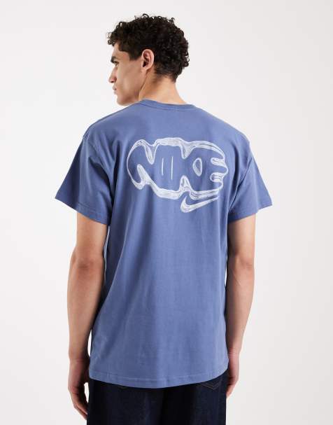 Nike – Niebieski T-shirt z bąbelkowym nadrukiem na plecach - view 1