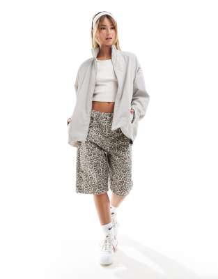 Nike Nsw Collection Repel Zip Jacket In Gray