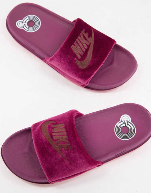 Claquette nike 2025 rouge bordeaux