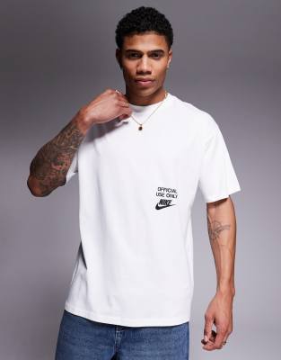 Nike The Nike Tee NEW JEANS ホワイト NIKE Sportswear Street Womens Oversized Tee - WHITE | Tillys