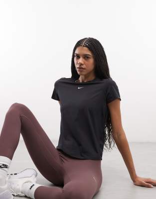 Nike One Classic Training Dri-fit T-shirt In Black
