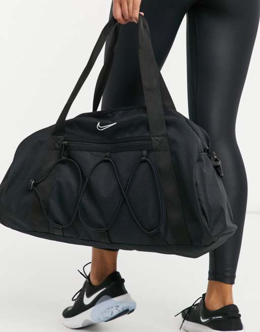 BLACK NIKE DUFFLE BAG in black