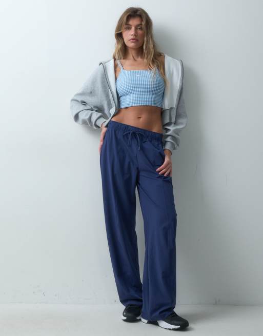 Nike One DRI-Fit bra top in blue gingham , 2 of 4