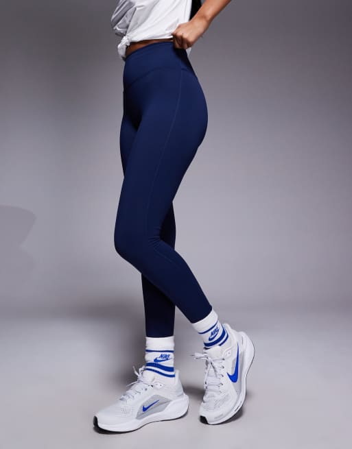 Nike One Dri-FIT high rise leggings in navy, 2 of 5