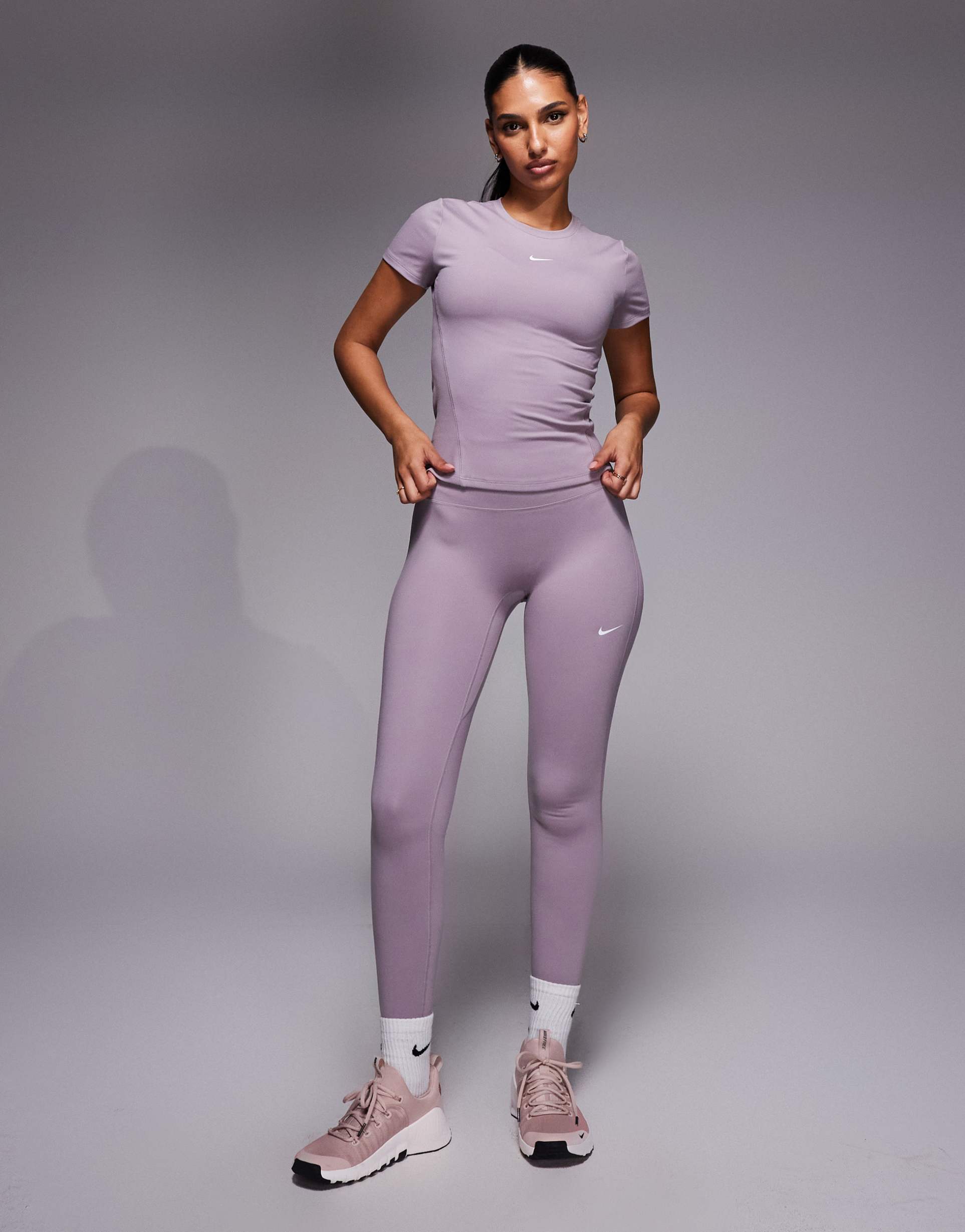 nike one dri-fit leggings in lilac