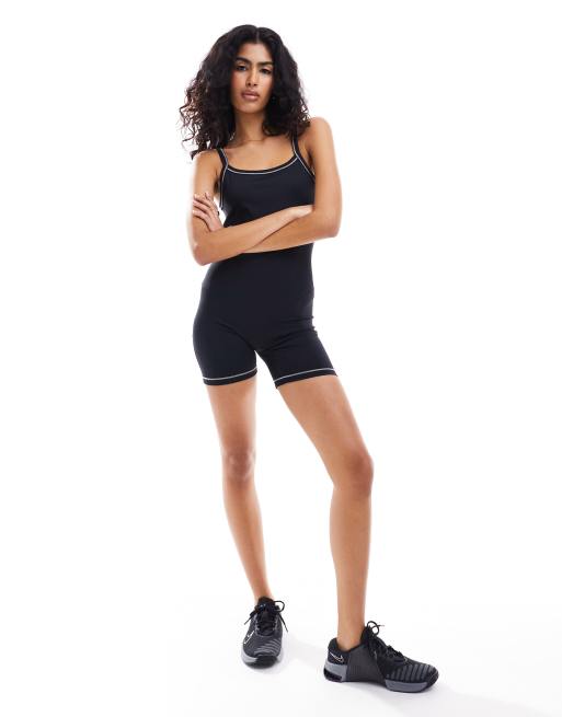 Nike Women's Solid Racerback One Piece Swimsuit - Ly Sports