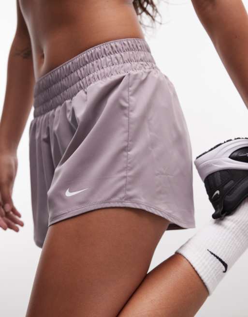 Nike One Training Dri-FIT 3-inch shorts in lilac, 3 of 5