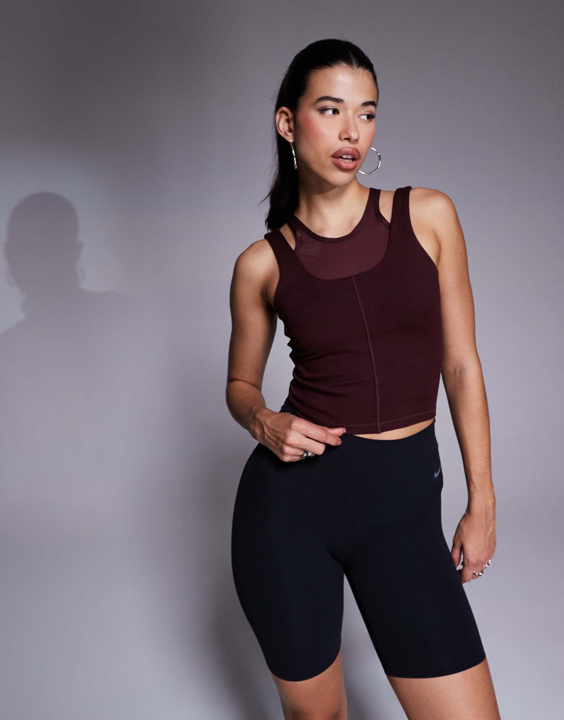nike one training dri-fit fitted tank in burgundy