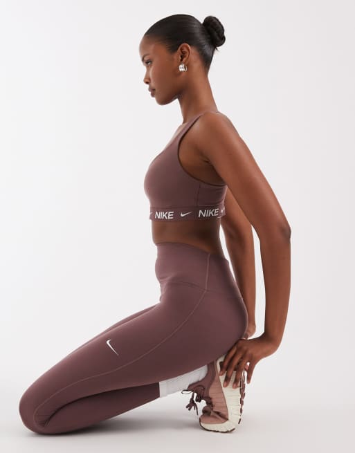 Nike – One Training – Dri-FIT – Mörklila leggings i seamless-design med hög midja, 2 av 5