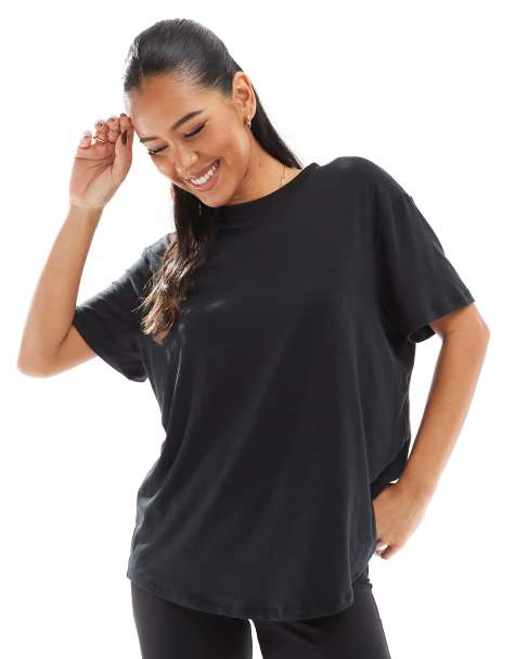 Nike One Training Dri-FIT relaxed t-shirt in black - view 1
