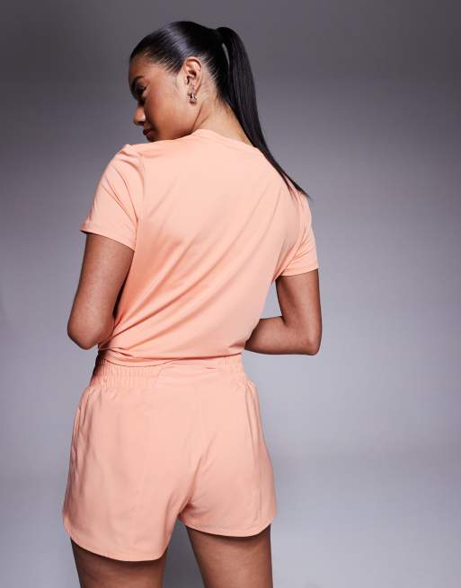 Nike One Training Dri-FIT twisted cropped t-shirt in coral , 3 of 4