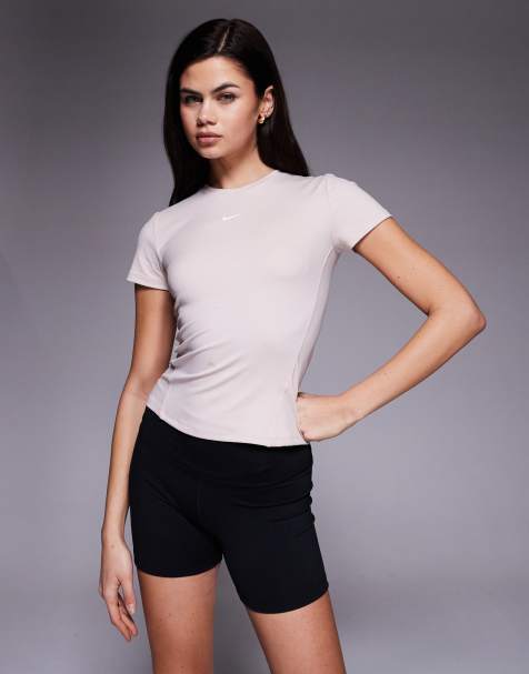 Nike One Training fitted T-shirt in pink - view 1