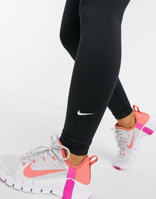 Nike One Training Sculpt mid rise leggings in black, 3 of 4