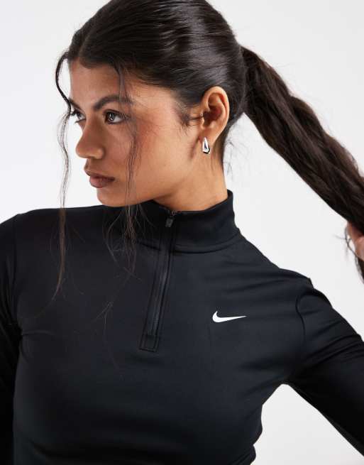 Nike – One Training – Svart, figurnära topp med långa ärmar och dragkedja vid halsen, 2 av 4