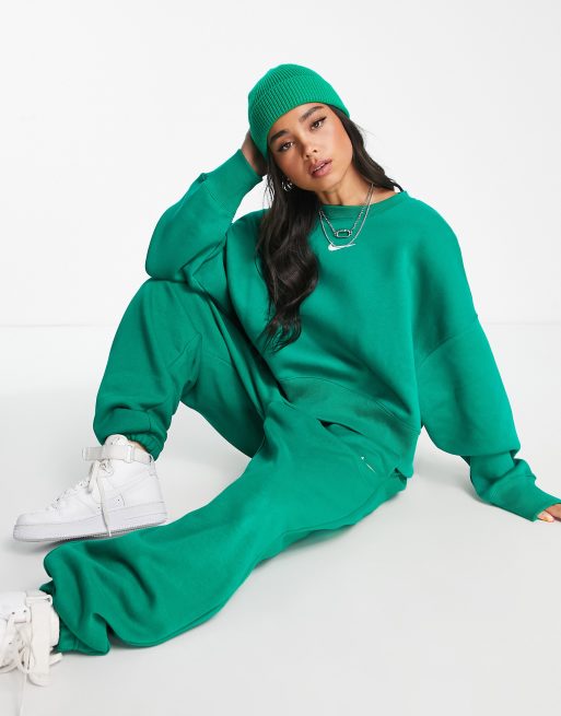Nike – Oversize-Jogginghose in Malachit-Grün mit kleinem Swoosh-Logo und hohem Bund, 4 von 4
