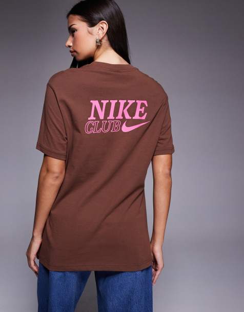 Nike - Oversized brun T-shirt med grafisk rygprint - view 1