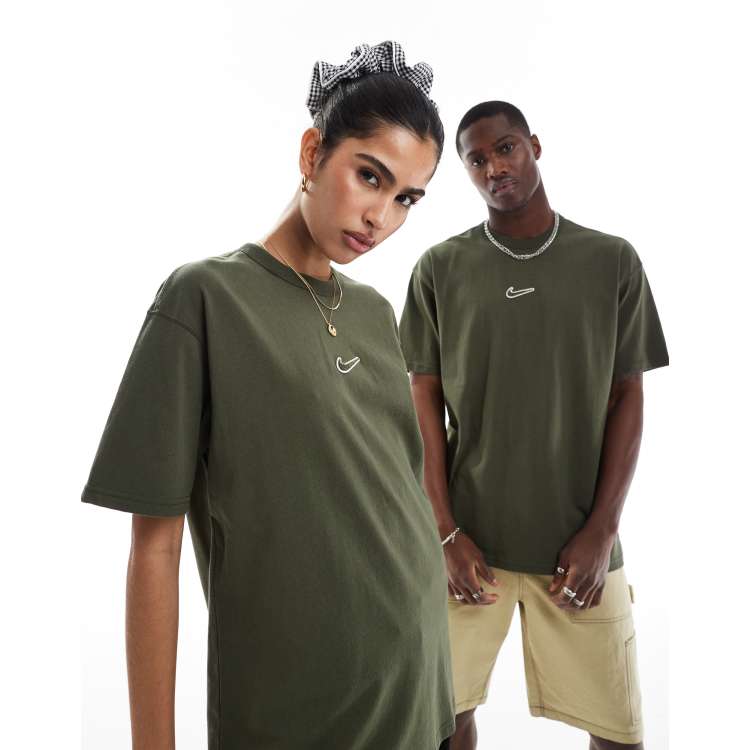 Nike oversized centre swoosh t-shirt in dark green ASOS