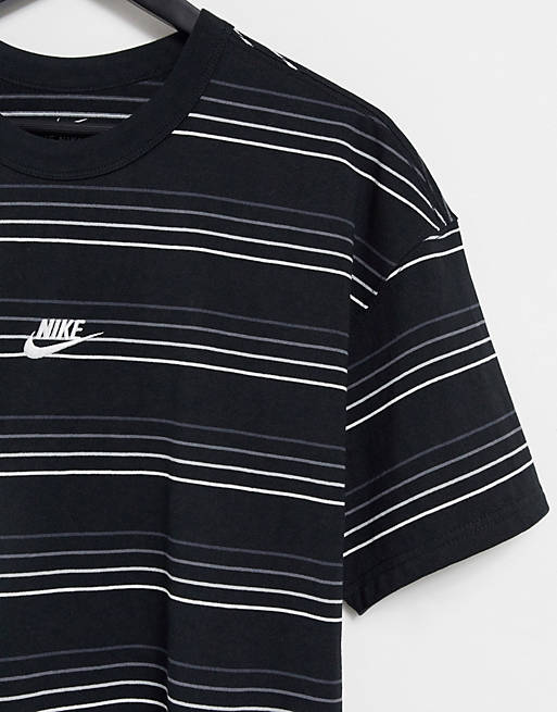 ethisch Deskundige Uitgebreid Nike oversized fit striped T-shirt in black | ASOS