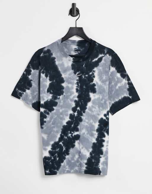 Nike oversized fit tie-dye T-shirt in black | ASOS