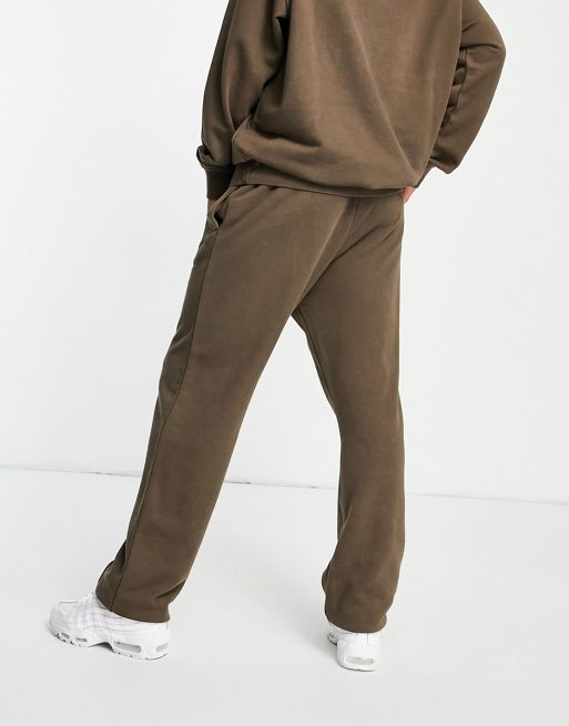 Nike Trend Fleece loose fit cuffed sweatpants in pale brown, ASOS