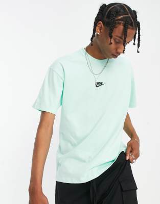 Nike oversized heavyweight t-shirt with 