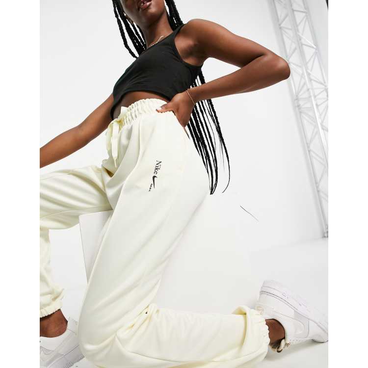 Off white nike womens outfit cheap