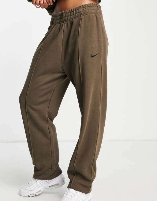 Nike - Oversized joggingbukser i brun fleece med ombre-effekt
