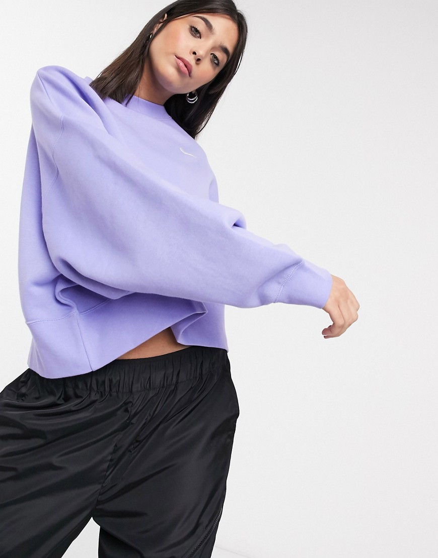 Nike - Oversized rechthoekig sweatshirt met klein swoosh-teken in paars