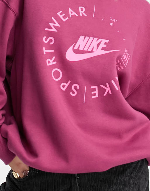 Nike Sportswear Women's Oversized Crew-Neck French Terry Sweatshirt.