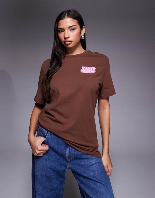 Nike oversized t-shirt with back graphic in brown , 3 of 4