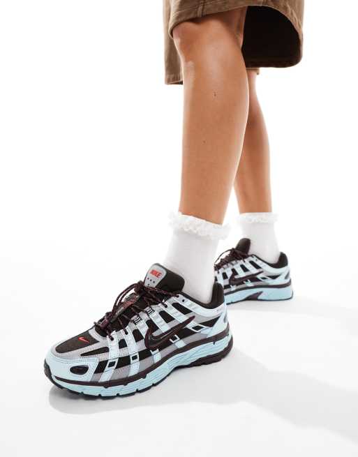 Nike – P-6000 – Buty sportowe unisex w jasnoniebieskim i bordowym kolorze