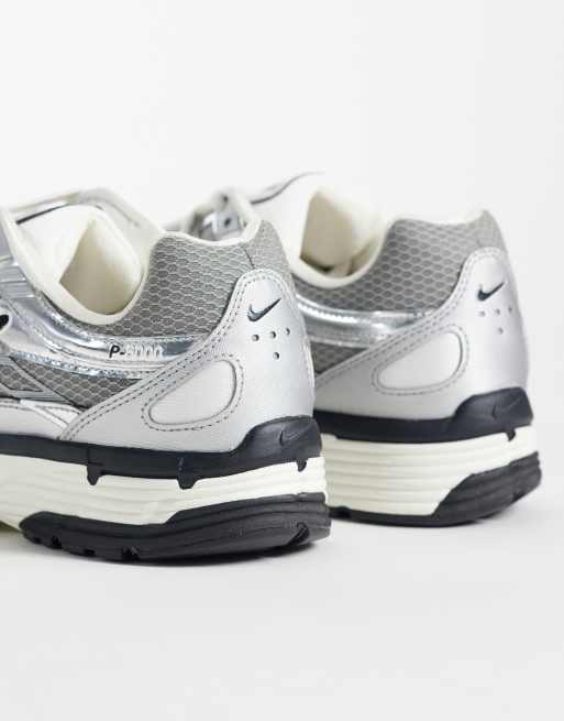 Nike P-6000 buty sportowe w metalicznym srebrze, 4 z 5