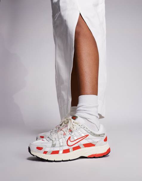 Nike – P-6000 – Sneaker in Wollweiß und Rot - view 1