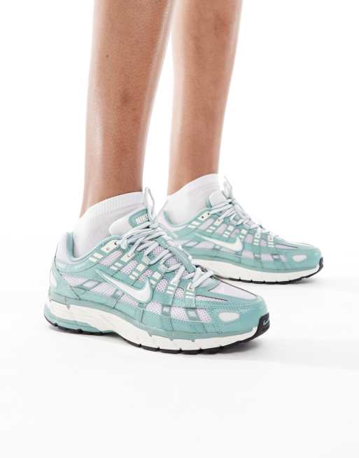 Nike P-6000 sneakers in blue