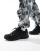Thumbnail 1 van 5