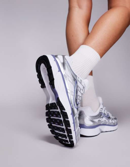Nike P-6000 sneakers in silver and blue, 4 of 5