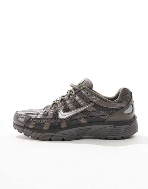 Nike - P-6000 - Sneakers unisex grigie e argento metallizzato , 2 di 5
