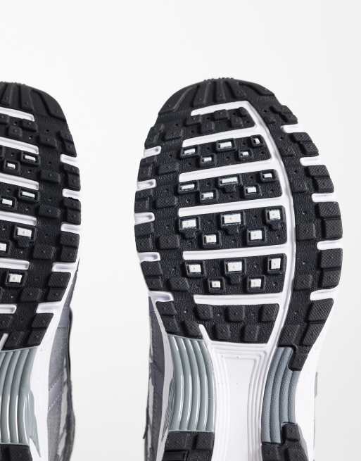 Nike – P-6000 – Szaro-białe metaliczne buty sportowe, 5 z 5