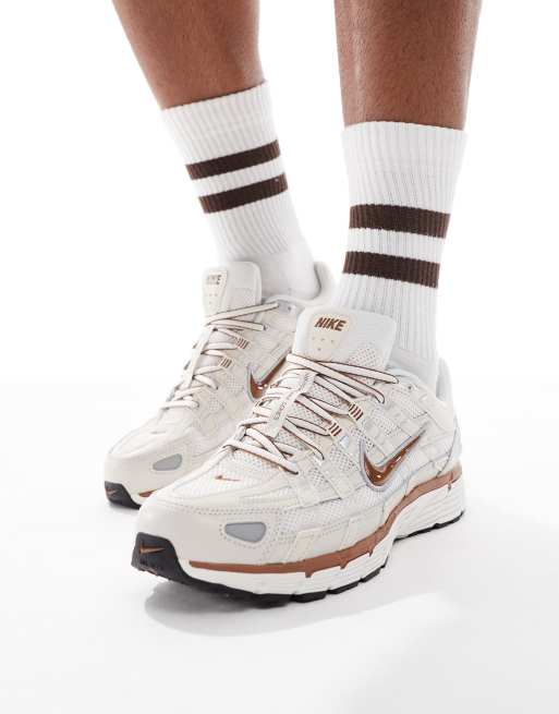 Nike - P-6000 - Uniseks sneakers in beige, 3 van 5