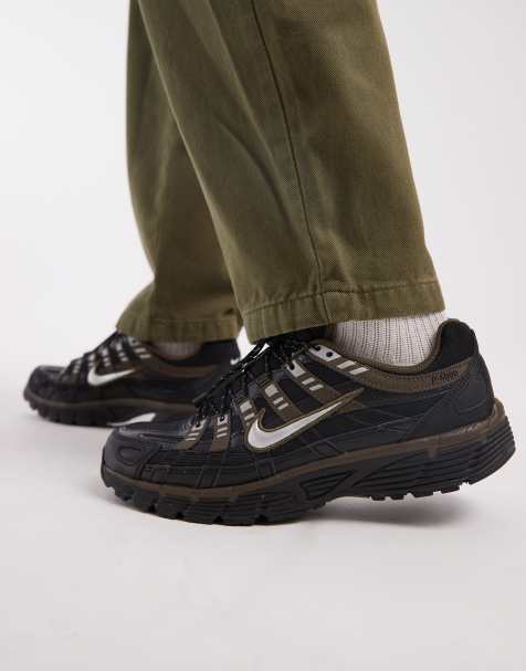 Nike - P-6000 Utility - Sneakers nere e marroni con allacciatura rapida - view 1